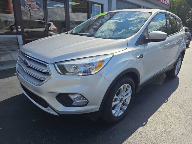2019 Ford Escape in Knoxville, TN 37912 - 18079850