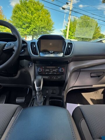 2019 Ford Escape in Knoxville, TN 37912 - 18079850 11