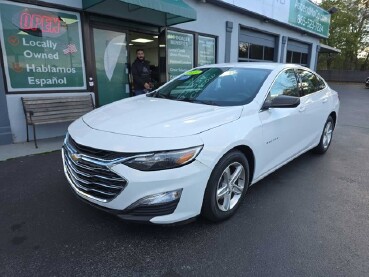 2020 Chevrolet Malibu in Knoxville, TN 37912