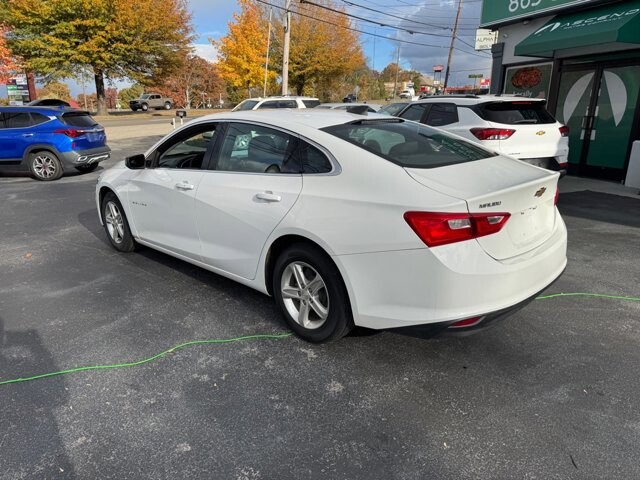 2020 Chevrolet Malibu in Knoxville, TN 37912 - 18079855 6