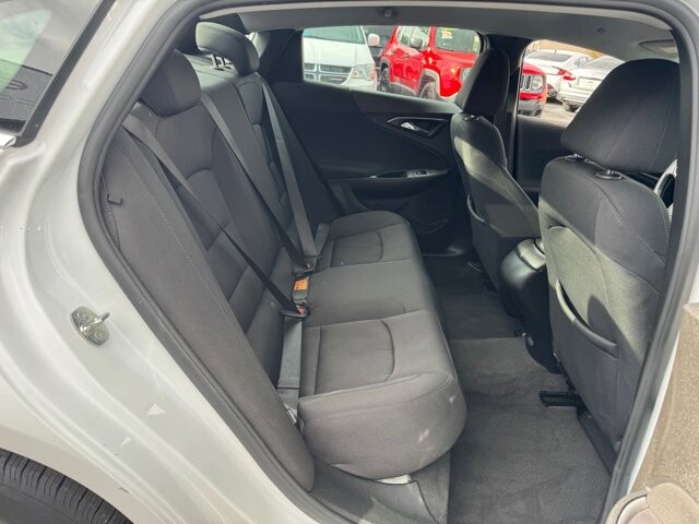 2020 Chevrolet Malibu in Knoxville, TN 37912 - 18079855 11