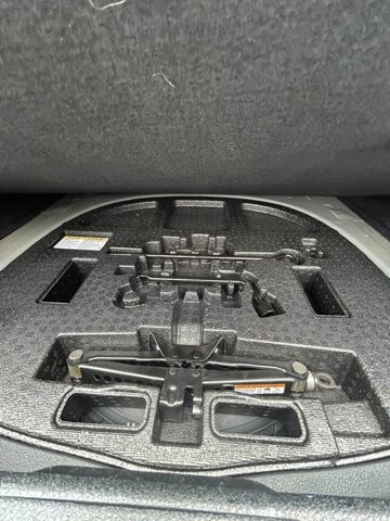 2019 Toyota Camry in Knoxville, TN 37912 - 18079857 25