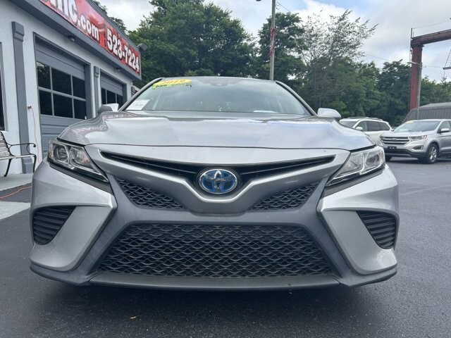 2019 Toyota Camry in Knoxville, TN 37912 - 18079857 3