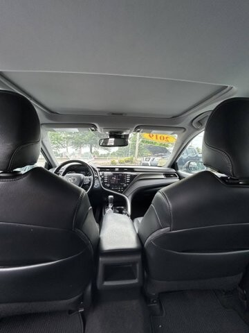 2019 Toyota Camry in Knoxville, TN 37912 - 18079857 22