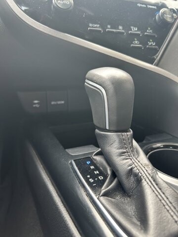 2019 Toyota Camry in Knoxville, TN 37912 - 18079857 14