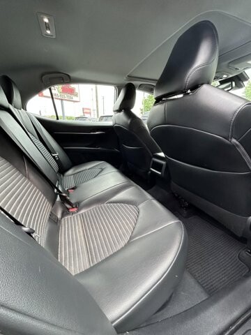 2019 Toyota Camry in Knoxville, TN 37912 - 18079857 26