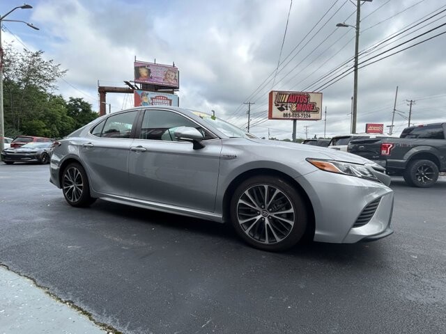 2019 Toyota Camry in Knoxville, TN 37912 - 18079857 4