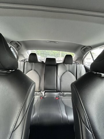 2019 Toyota Camry in Knoxville, TN 37912 - 18079857 19