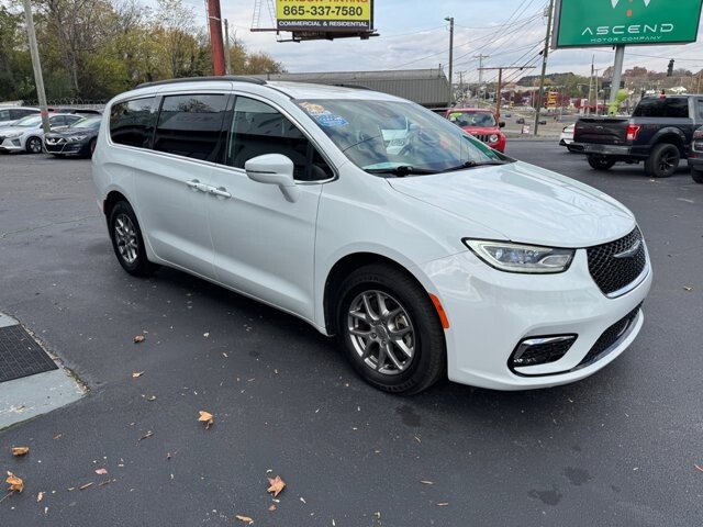 2022 Chrysler Pacifica in Knoxville, TN 37912 - 18079863 2