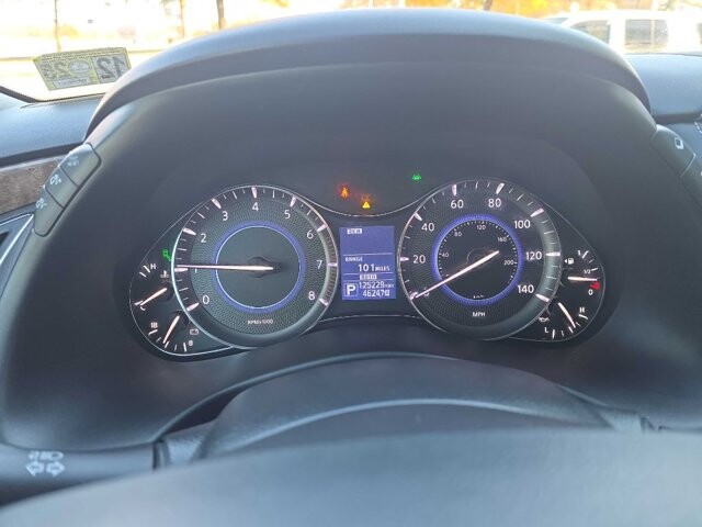 2017 INFINITI QX80 in Knoxville, TN 37912 - 18079865 10