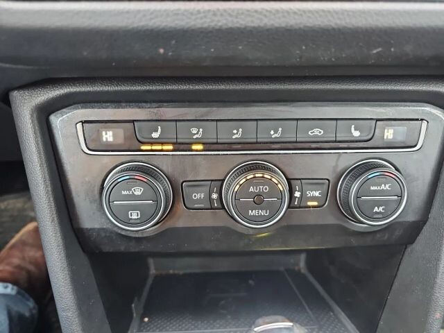 2021 Volkswagen Tiguan in Wadena, MN 56482 - 18079872 3