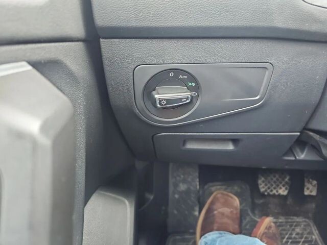 2021 Volkswagen Tiguan in Wadena, MN 56482 - 18079872 12