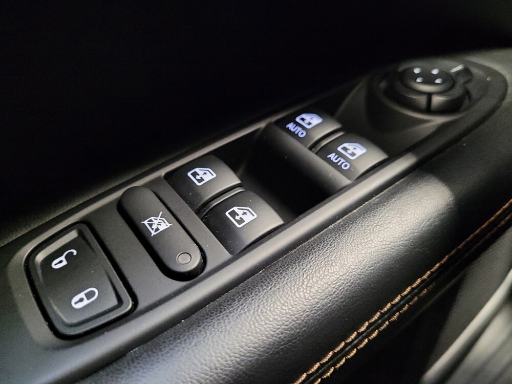 2018 Jeep Compass in El Cajon, CA 92020 - 18079875 27