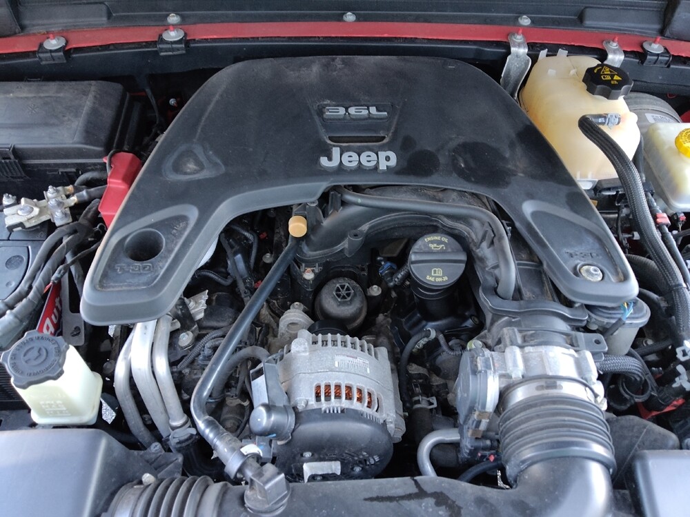 2018 Jeep Wrangler in Marietta, GA 30062 - 18079888 30