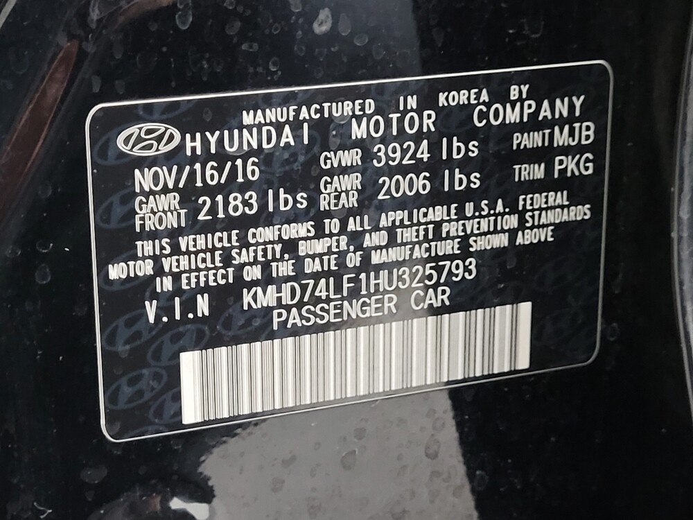 2017 Hyundai Elantra in Mesa, AZ 85210 - 18079914 33