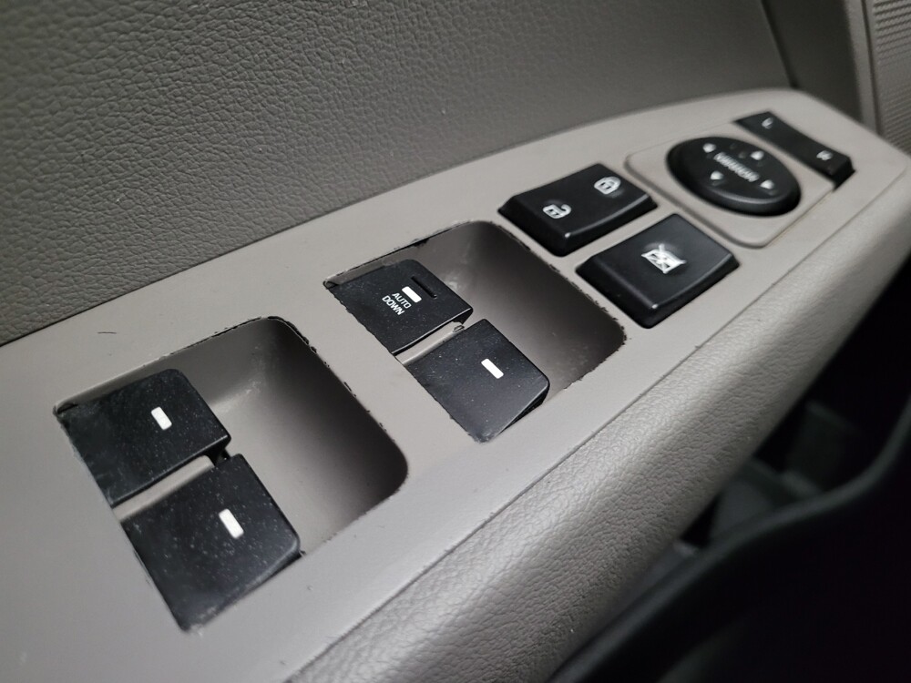 2017 Hyundai Elantra in Mesa, AZ 85210 - 18079914 27