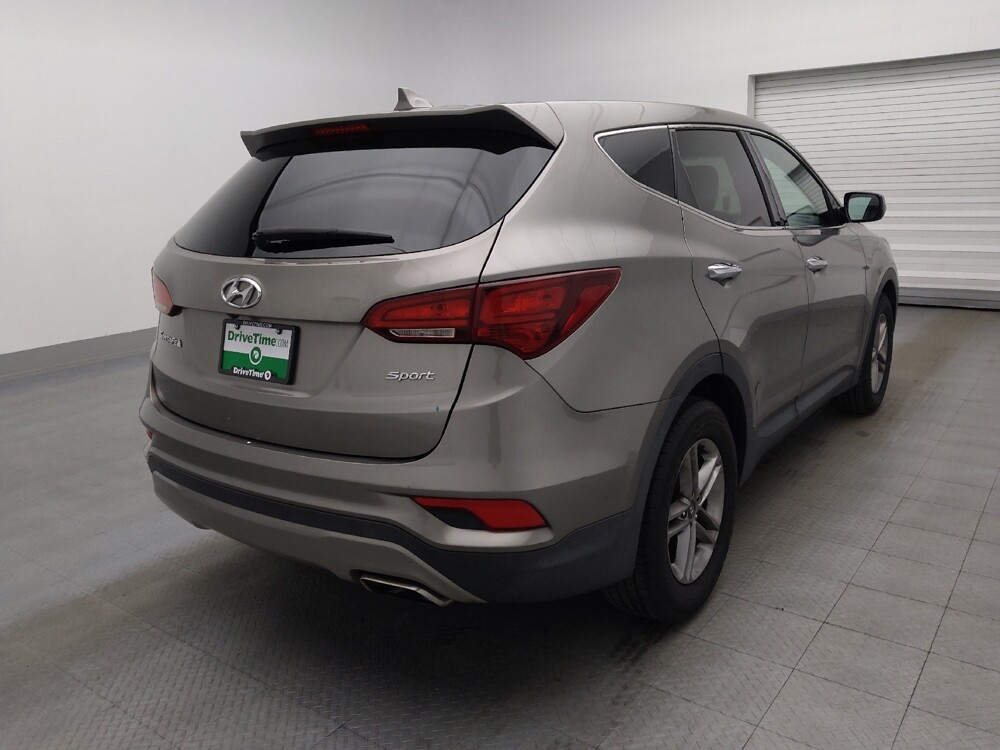 2017 Hyundai Santa Fe in Orlando, FL 32808 - 18079931 9