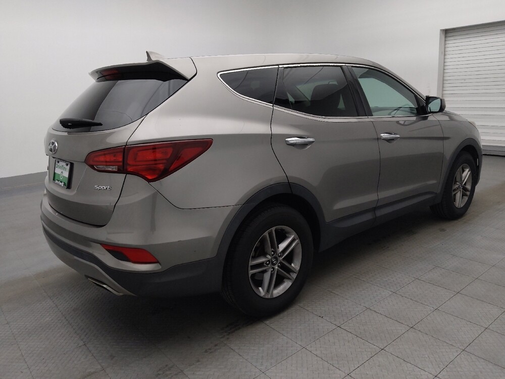 2017 Hyundai Santa Fe in Orlando, FL 32808 - 18079931 10