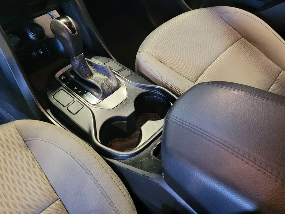 2017 Hyundai Santa Fe in Orlando, FL 32808 - 18079931 26