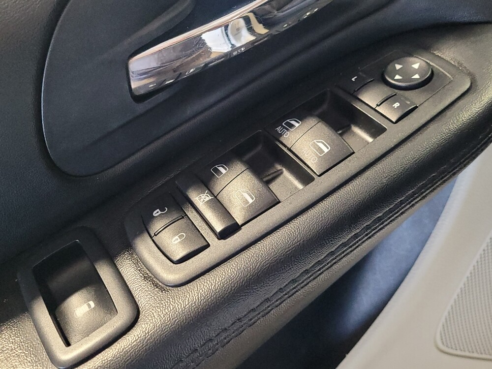 2017 Dodge Grand Caravan in Jacksonville, FL 32210 - 18079932 27