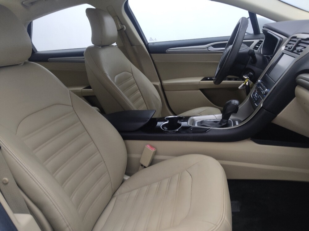 2016 Ford Fusion in Jacksonville, FL 32225 - 18079933 21