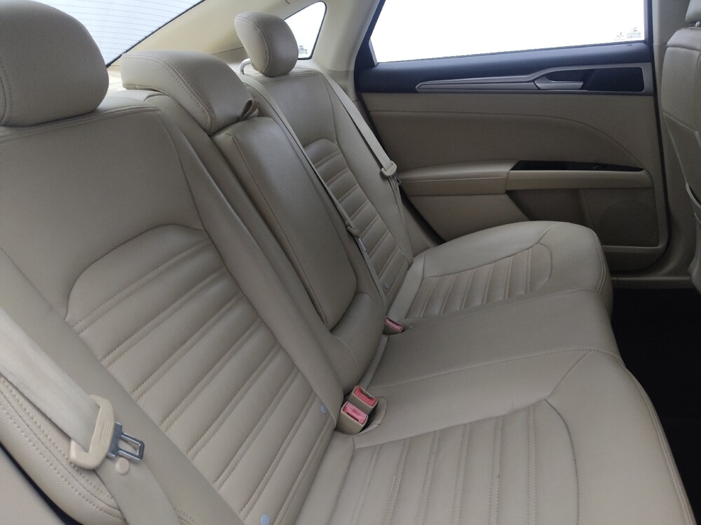 2016 Ford Fusion in Jacksonville, FL 32225 - 18079933 19