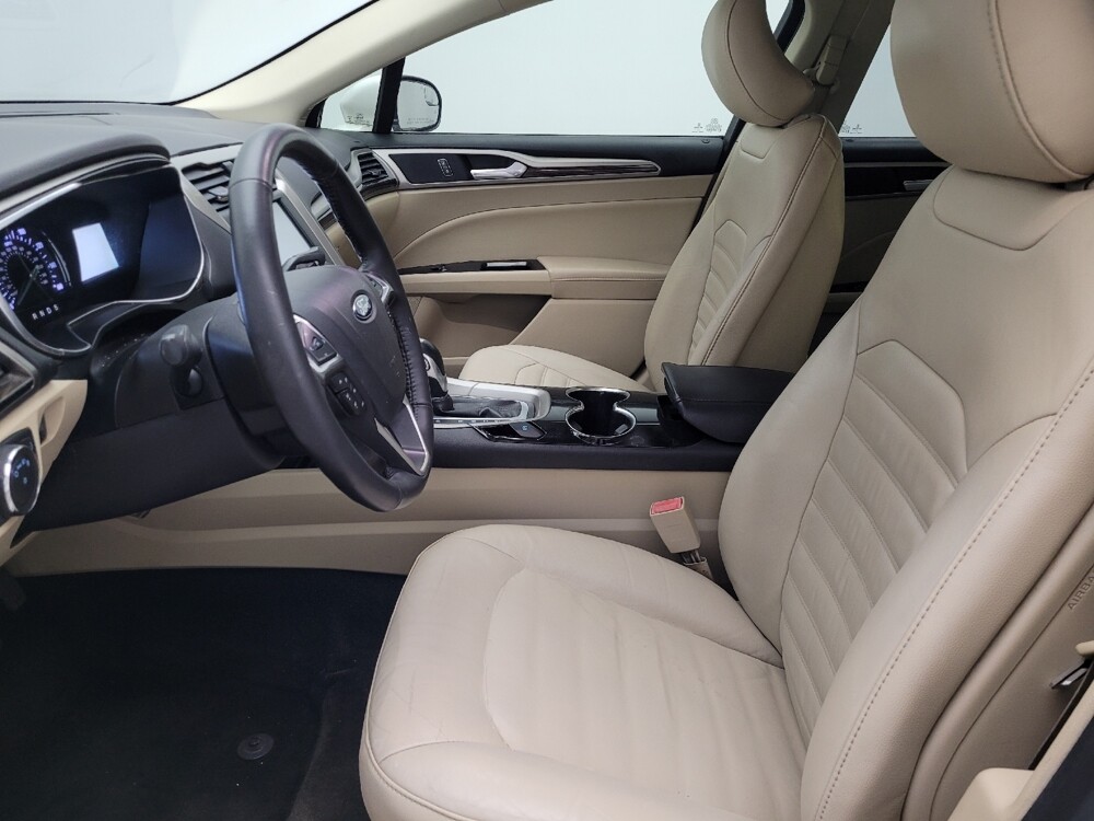 2016 Ford Fusion in Jacksonville, FL 32210 - 18079944 17