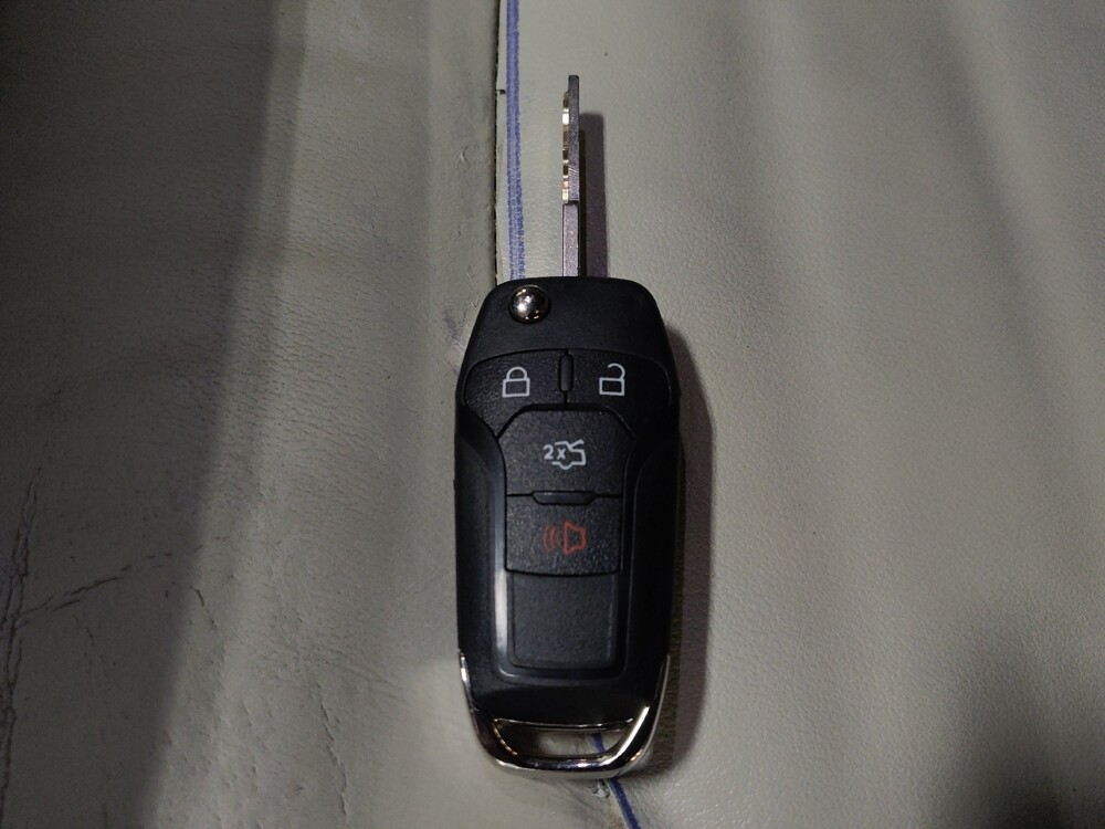 2016 Ford Fusion in Jacksonville, FL 32210 - 18079944 32