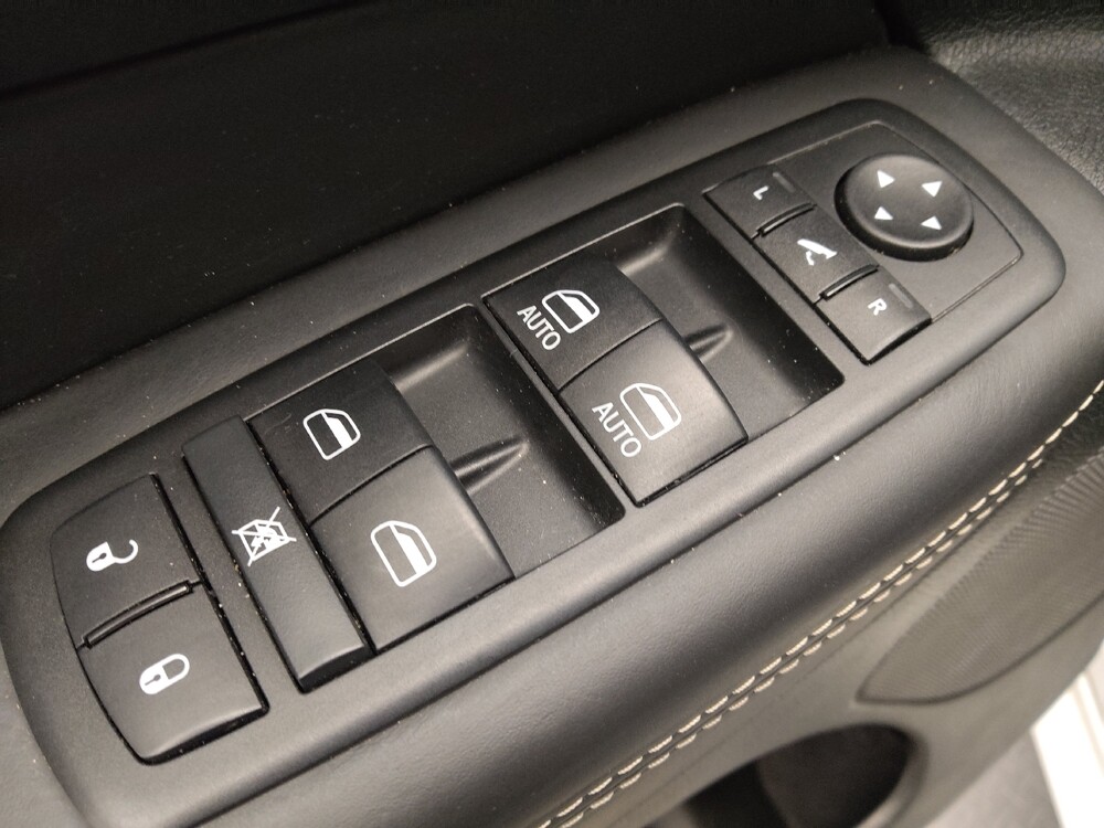 2014 Jeep Grand Cherokee in Lakewood, CO 80215 - 18079967 27