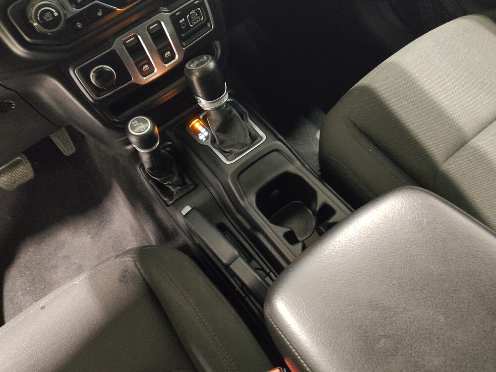 2018 Jeep Wrangler in Columbus, OH 43231 - 18079989 26