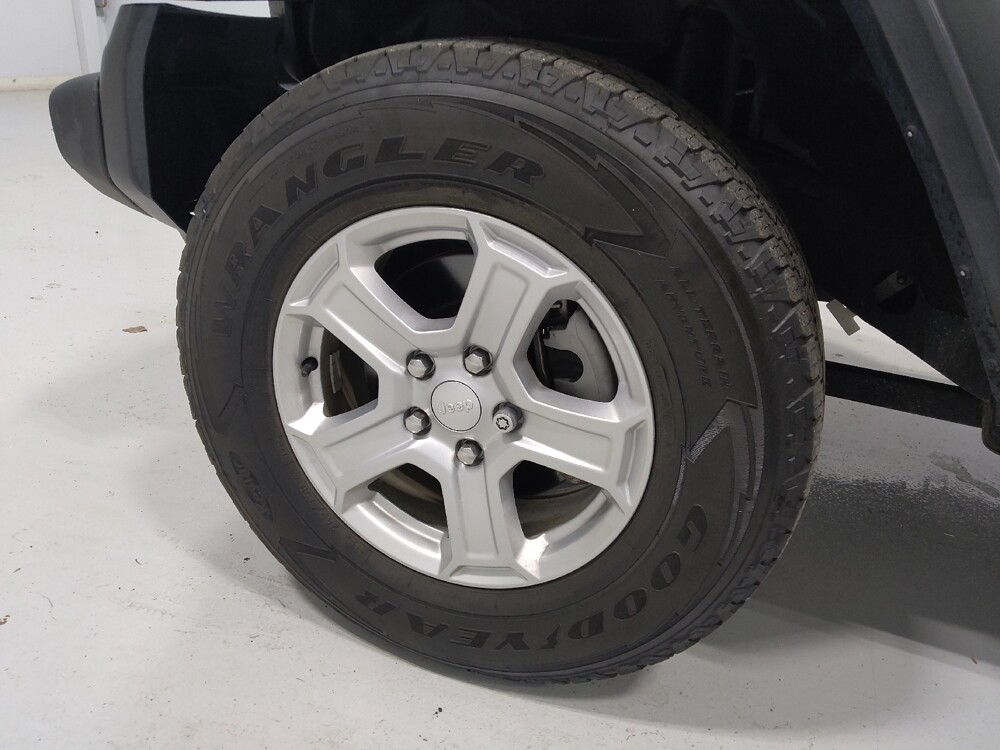 2018 Jeep Wrangler in Columbus, OH 43231 - 18079989 31