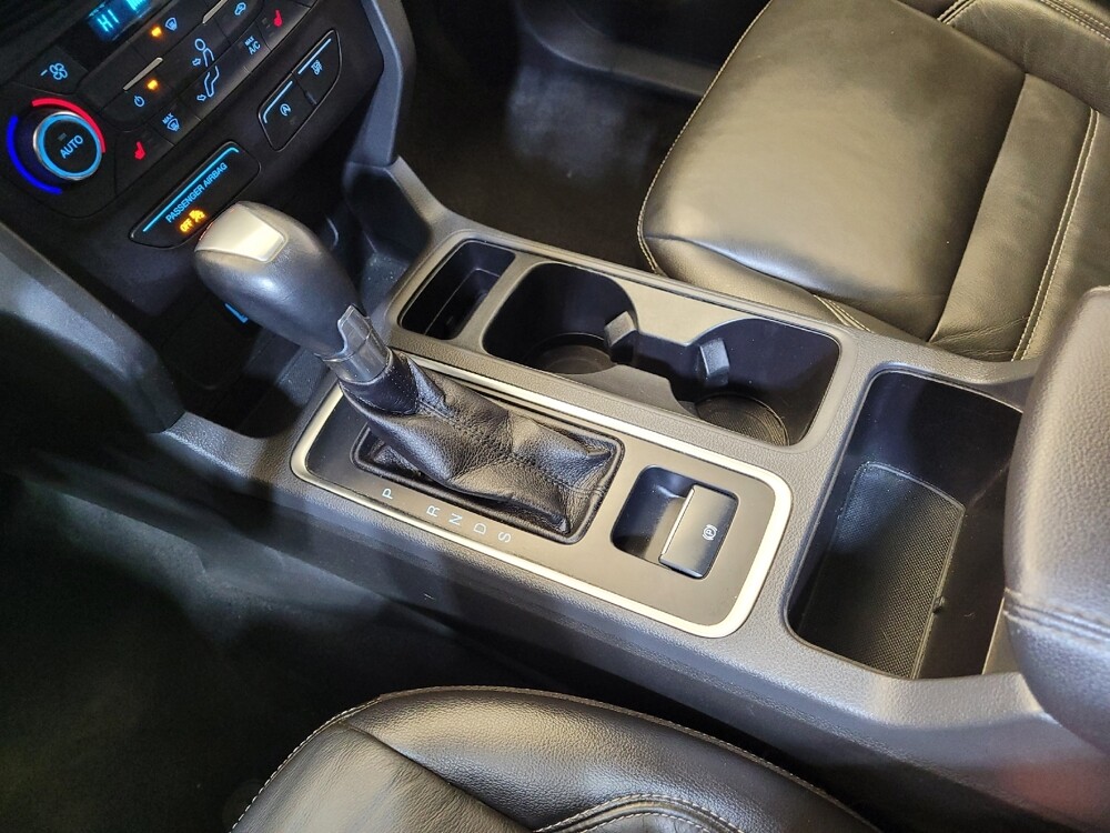 2017 Ford Escape in Louisville, KY 40258 - 18079991 26