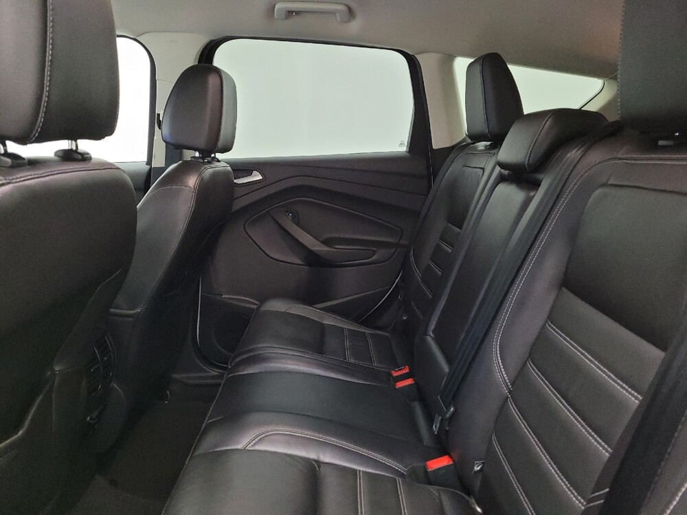 2017 Ford Escape in Louisville, KY 40258 - 18079991 18