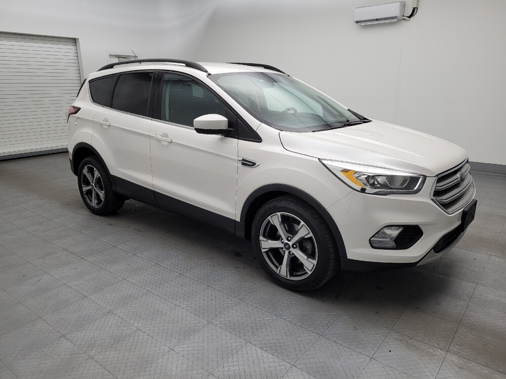 2017 Ford Escape in Louisville, KY 40258 - 18079991 11