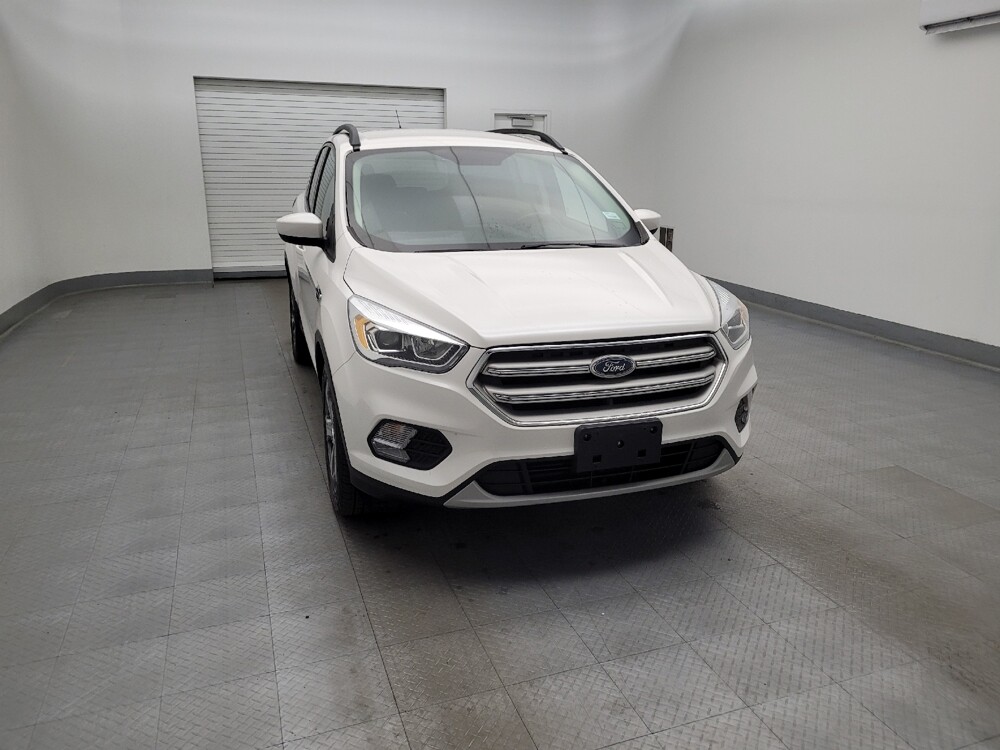 2017 Ford Escape in Louisville, KY 40258 - 18079991 14