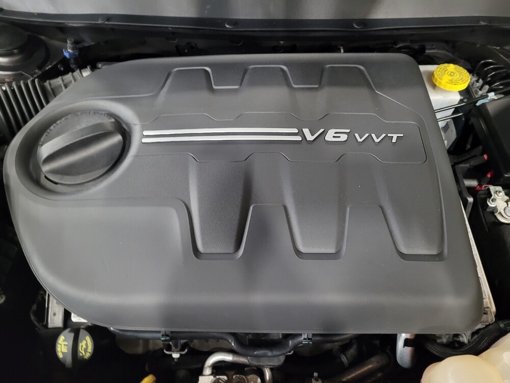 2019 Jeep Cherokee in Laurel, MD 20724 - 18080004 30