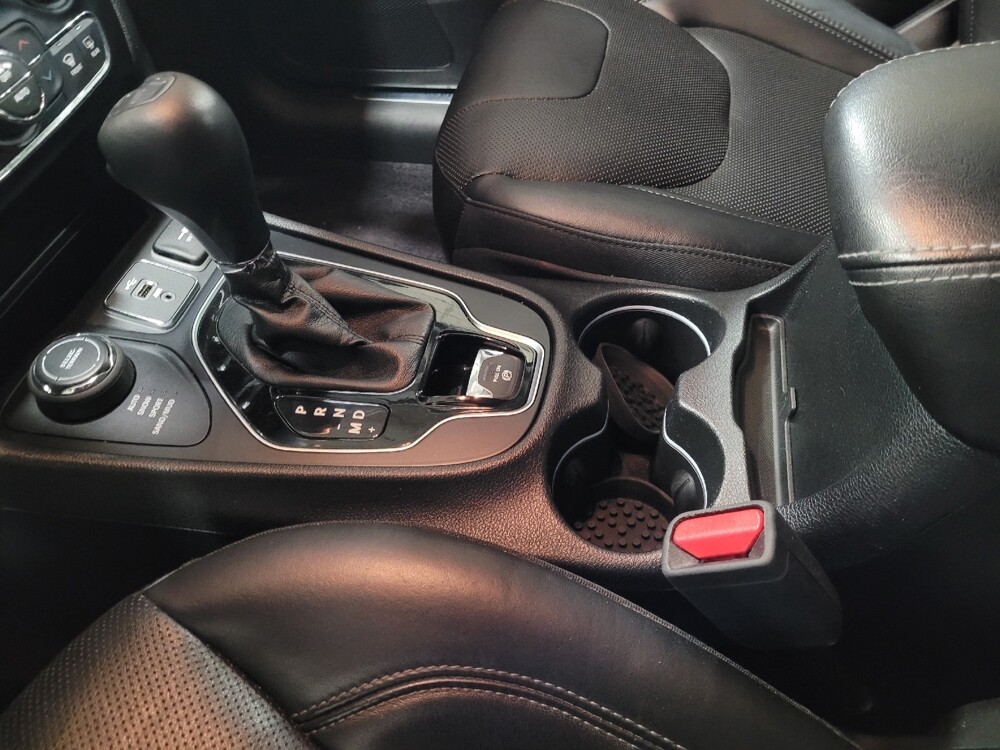 2019 Jeep Cherokee in Laurel, MD 20724 - 18080004 26