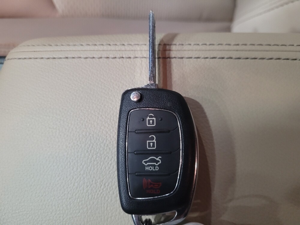 2015 Hyundai Sonata in Langhorne, PA 19047 - 18080006 32