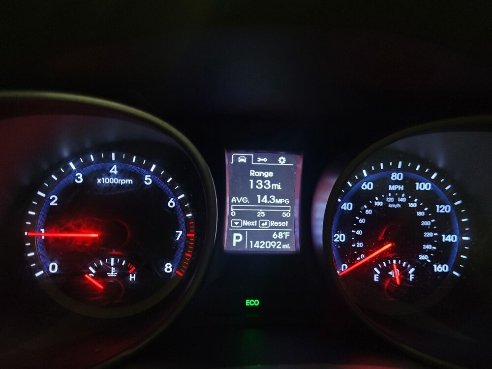 2015 Hyundai Santa Fe in Pittsburgh, PA 15237 - 18080010 23