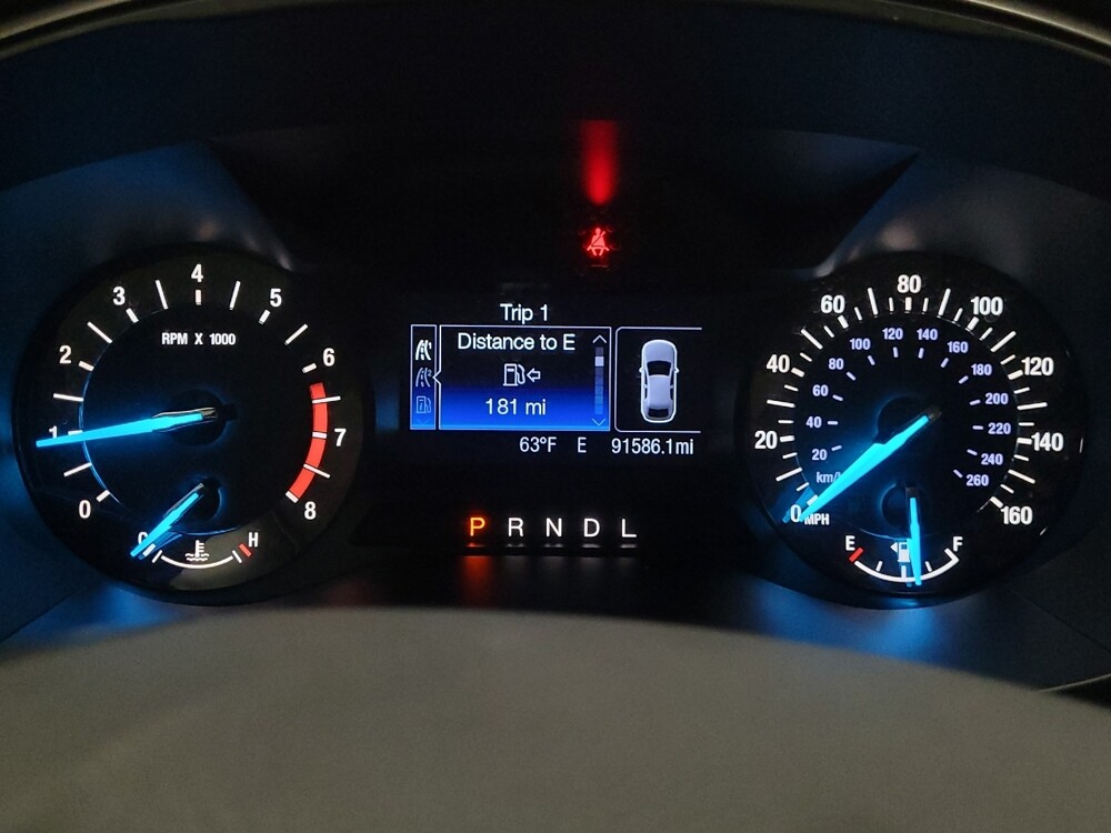 2017 Ford Fusion in Lombard, IL 60148 - 18080027 23