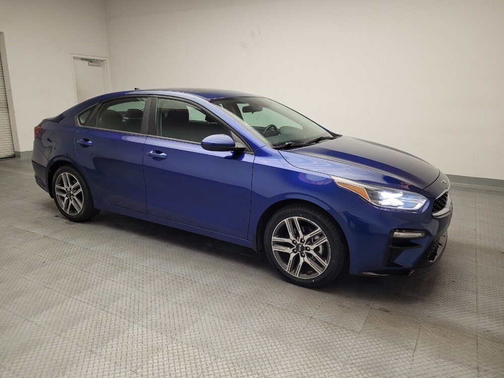 2019 Kia Forte in Montclair, CA 91763 - 18080031 11