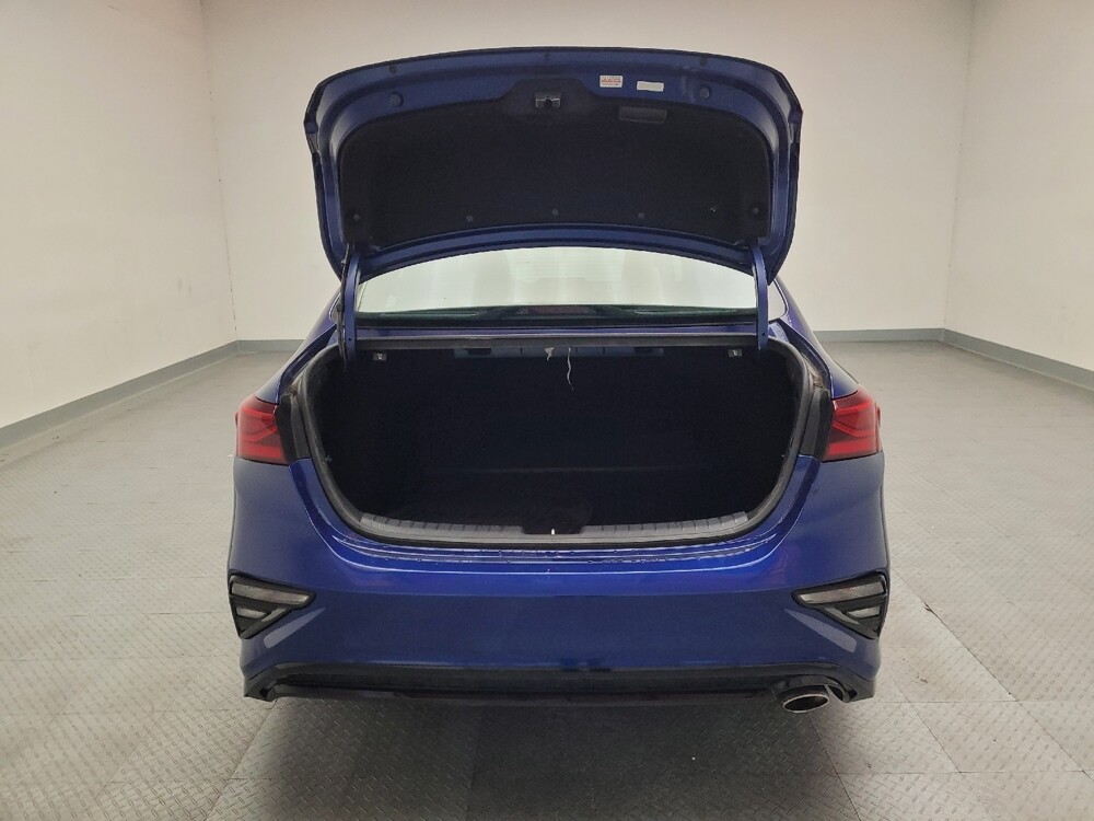 2019 Kia Forte in Montclair, CA 91763 - 18080031 29