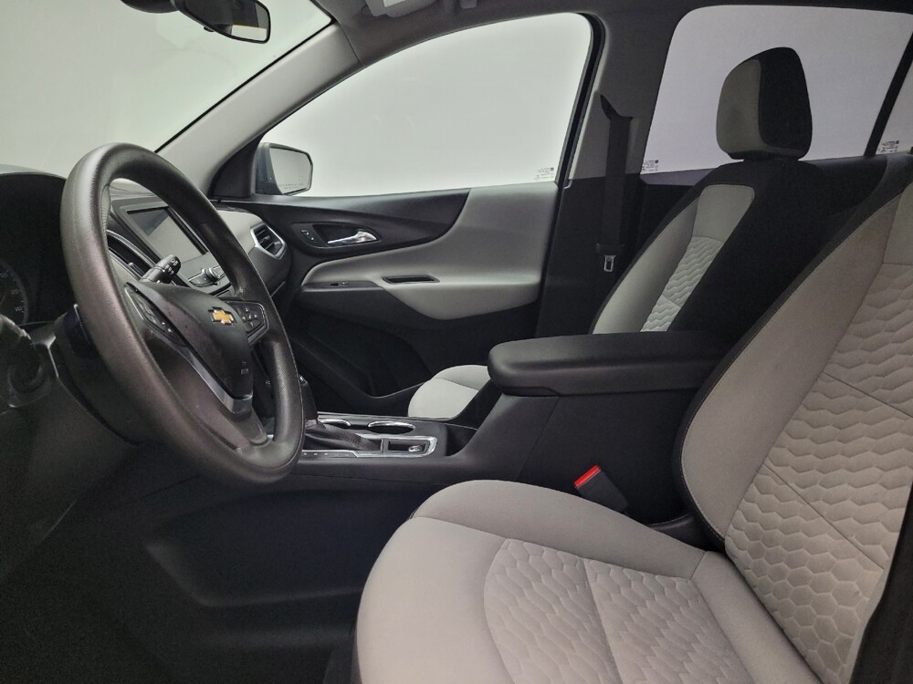 2020 Chevrolet Equinox in Taylor, MI 48180 - 18080036 17
