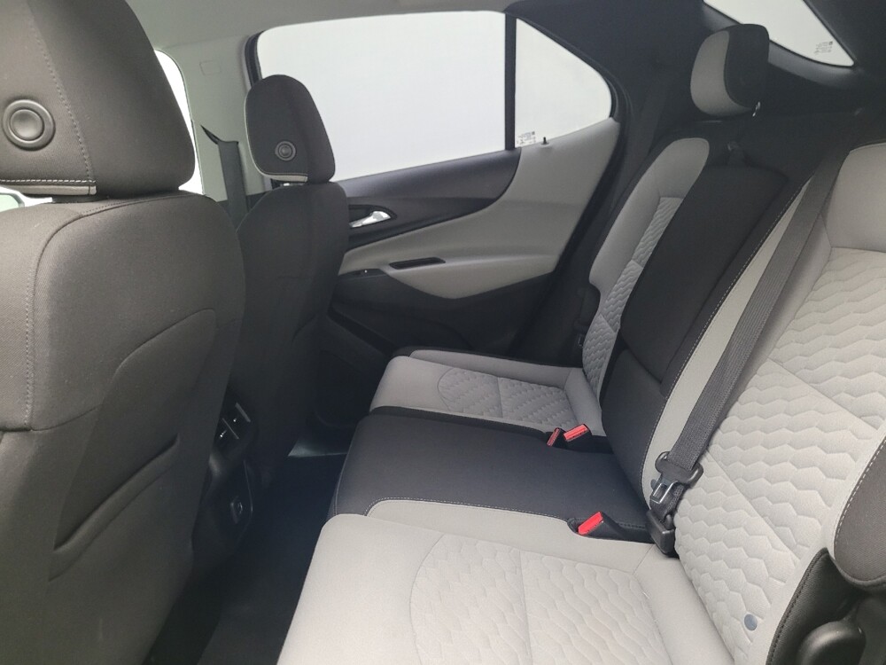 2020 Chevrolet Equinox in Taylor, MI 48180 - 18080036 18