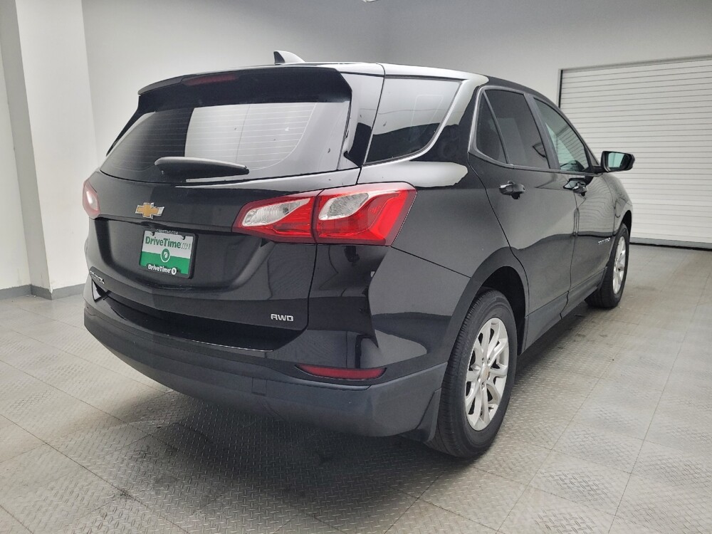 2020 Chevrolet Equinox in Taylor, MI 48180 - 18080036 9