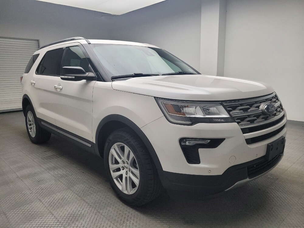2018 Ford Explorer in Taylor, MI 48180 - 18080037 13