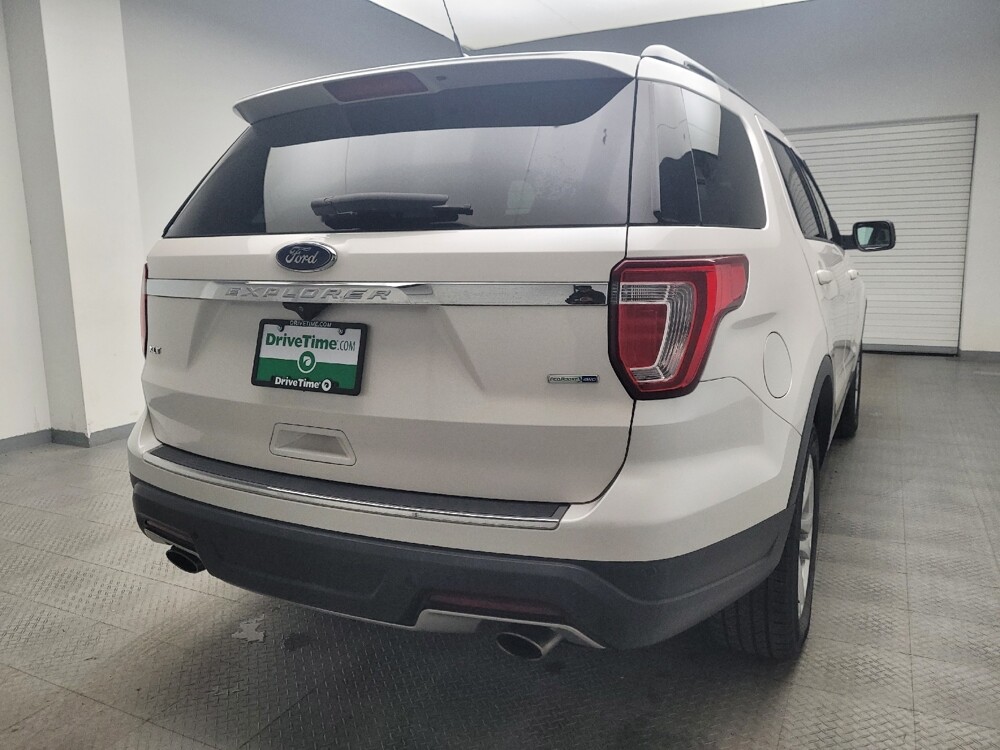 2018 Ford Explorer in Taylor, MI 48180 - 18080037 7