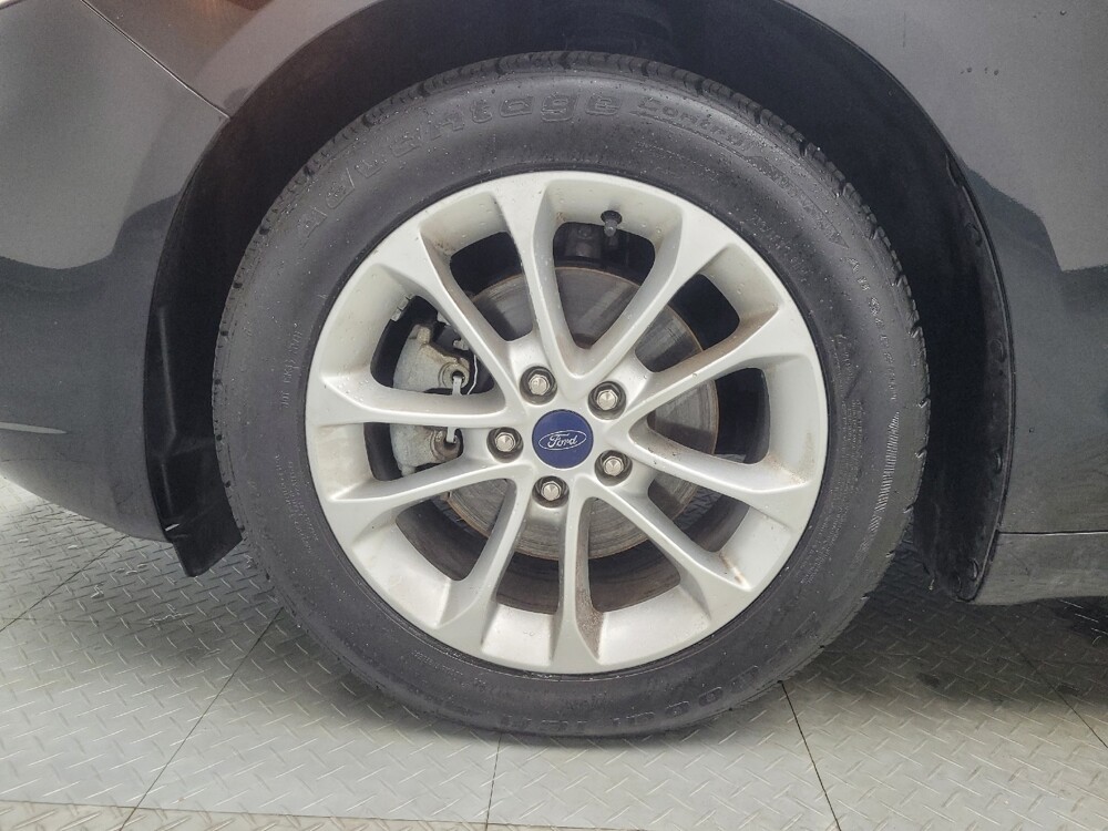 2019 Ford Fusion in Highland, IN 46322 - 18080039 31