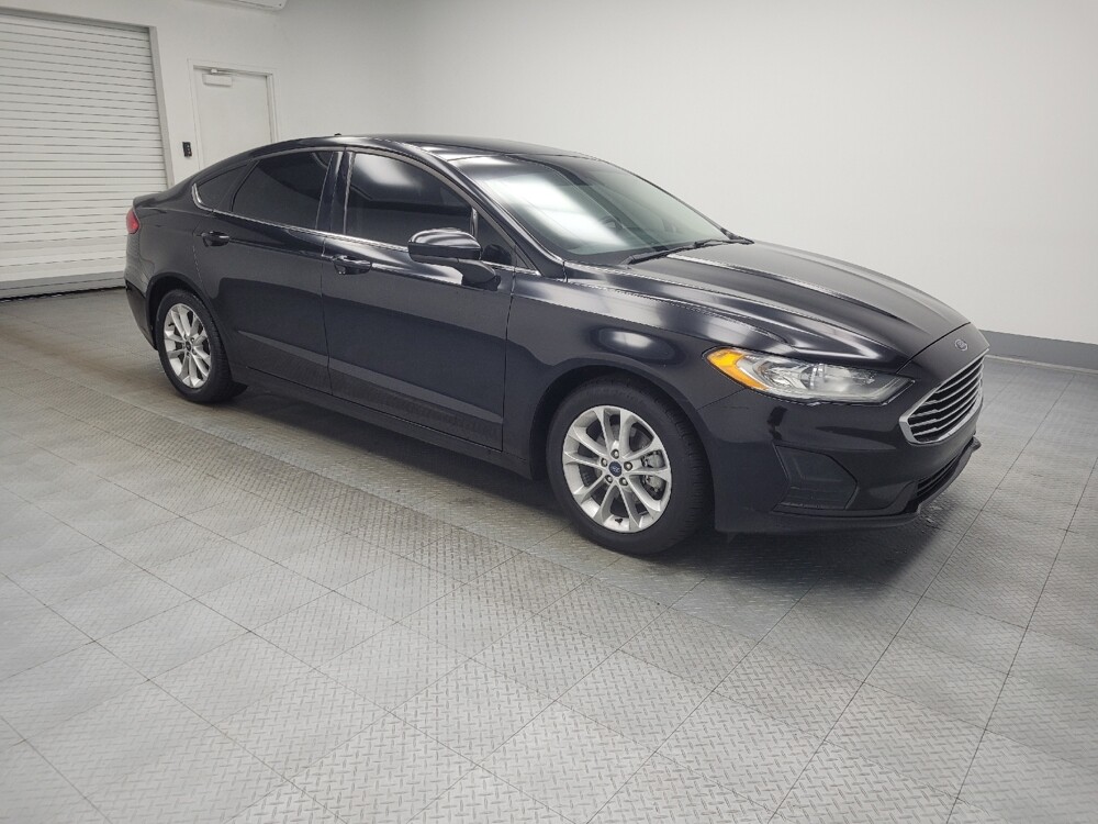 2019 Ford Fusion in Highland, IN 46322 - 18080039 11
