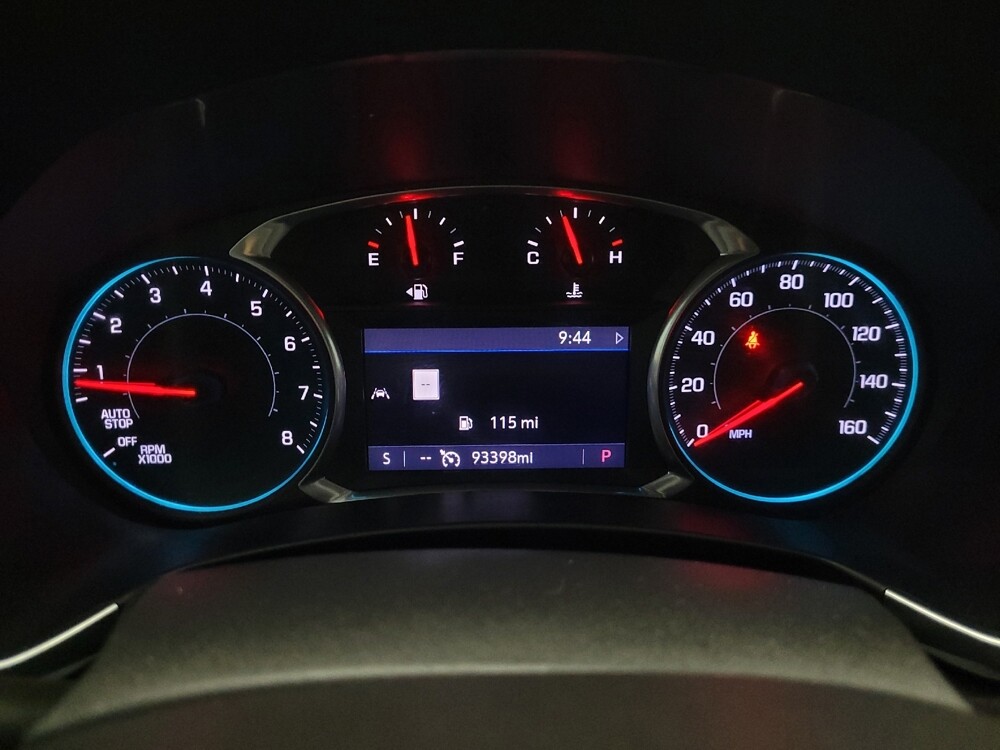 2021 Chevrolet Equinox in Mesa, AZ 85210 - 18080044 23